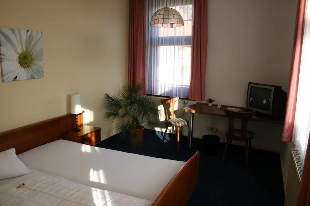Landgasthof & Hotel Krone Eischleben Ichtershausen Εξωτερικό φωτογραφία